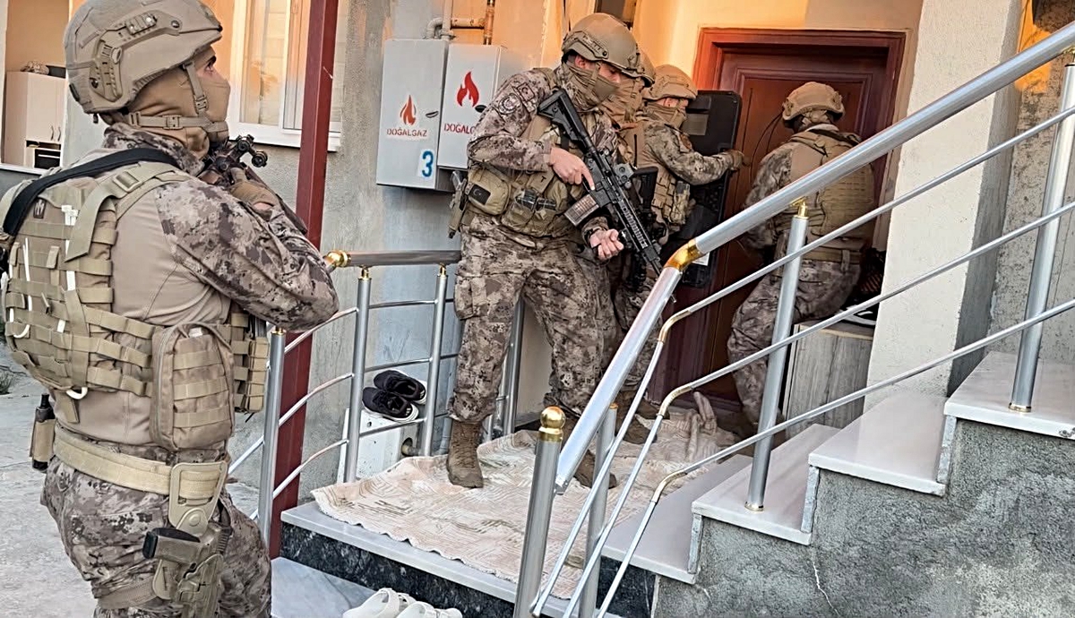Iğdır merkezli 7 ilde eş zamanlı operasyonda 12 şüpheliden 6’sı tutuklandı