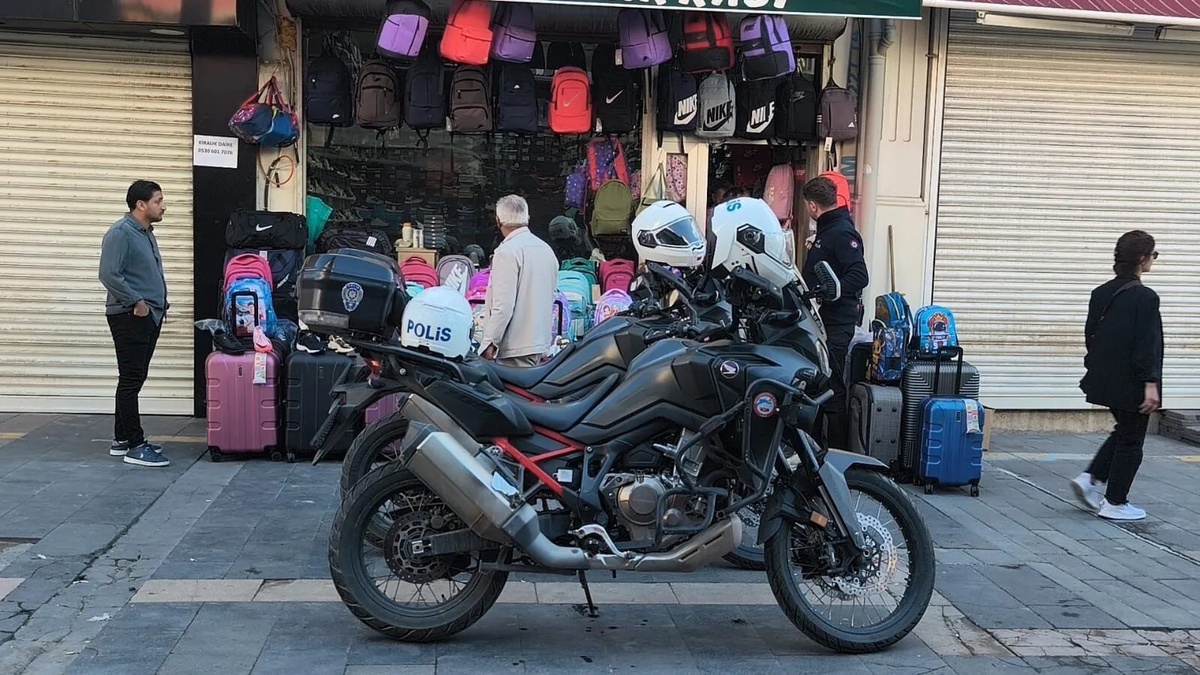 Iğdır’da ayakkabı mağazasındaki kavgada 1 kişi muşta ve kesici aletlerle yaralandı