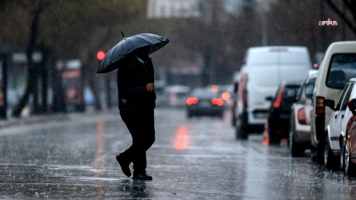 Meteoroloji Karadeniz kıyılarında sağanak, Trakya’da sis uyarısı yayımladı